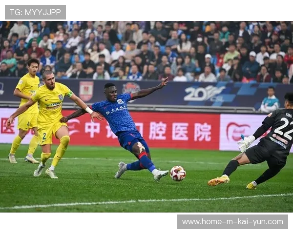 申花亚冠赛场改打433阵型 外援三叉戟首秀制造压力但防守漏洞显现